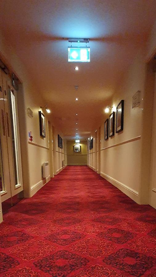 The John Francis Basset Wetherspoon Hotel Camborne Exterior photo